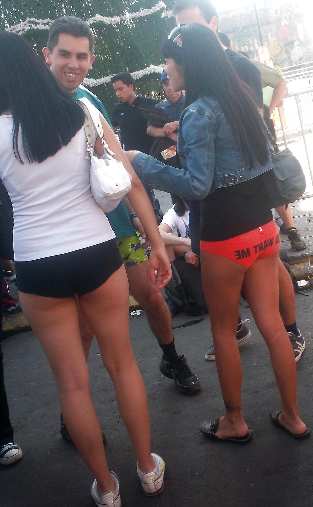 24P No pants