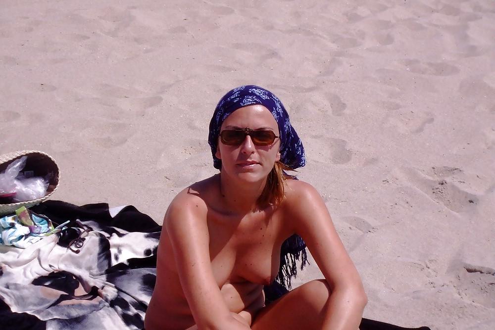 25P From the Moshe Files: Fond Memories of Summer at the Beach