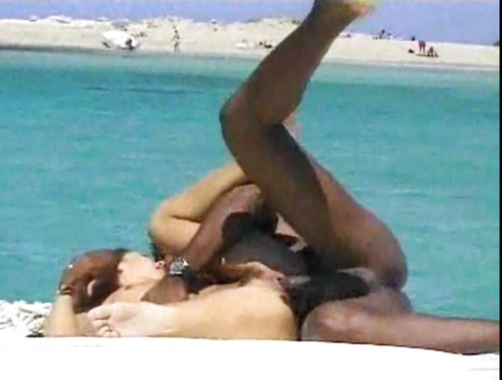 18P Beach summer interracial2