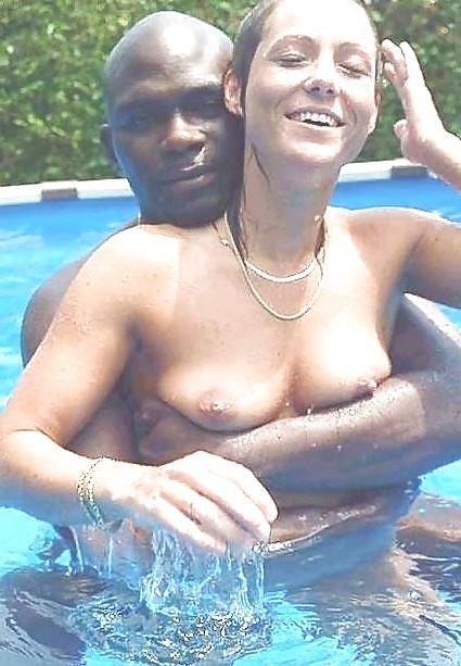 18P Beach summer interracial2