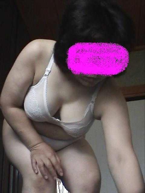 20P Japanese Mature Woman 38