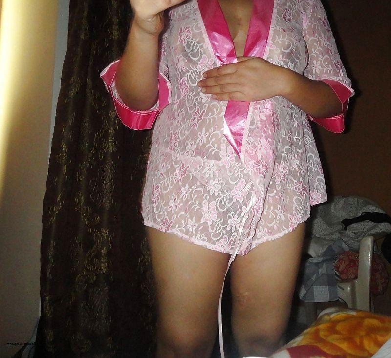 15P Indian Milfs v1.2