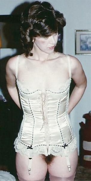 25P Mature Horny Woman - Susan