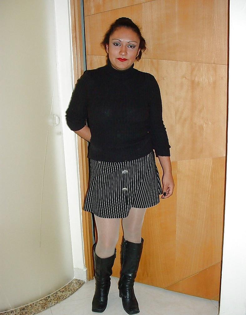 20P Very hairy latina jessec