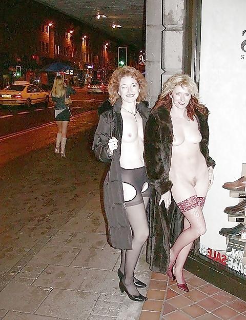 25P Flashing whores
