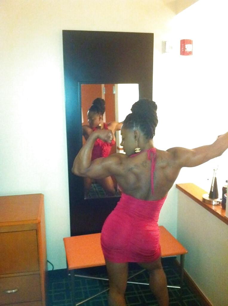25P Fitness Girls XIX