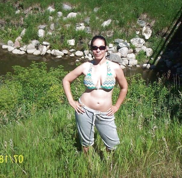 25P Random sexy non nude woman