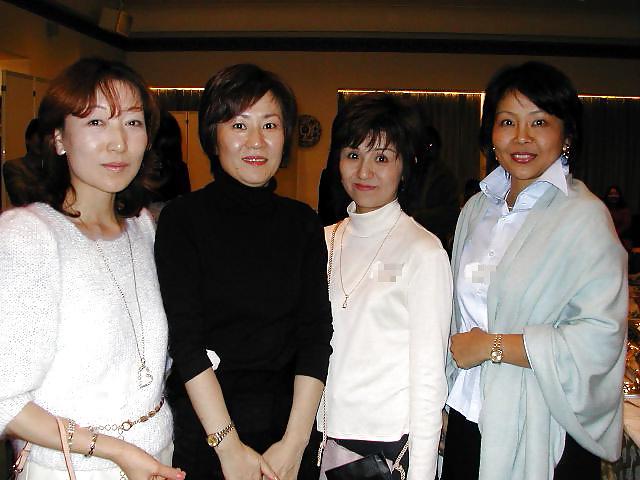 20P Japanese Mature Woman 104