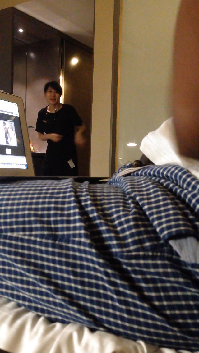 23P Flash hotel maid