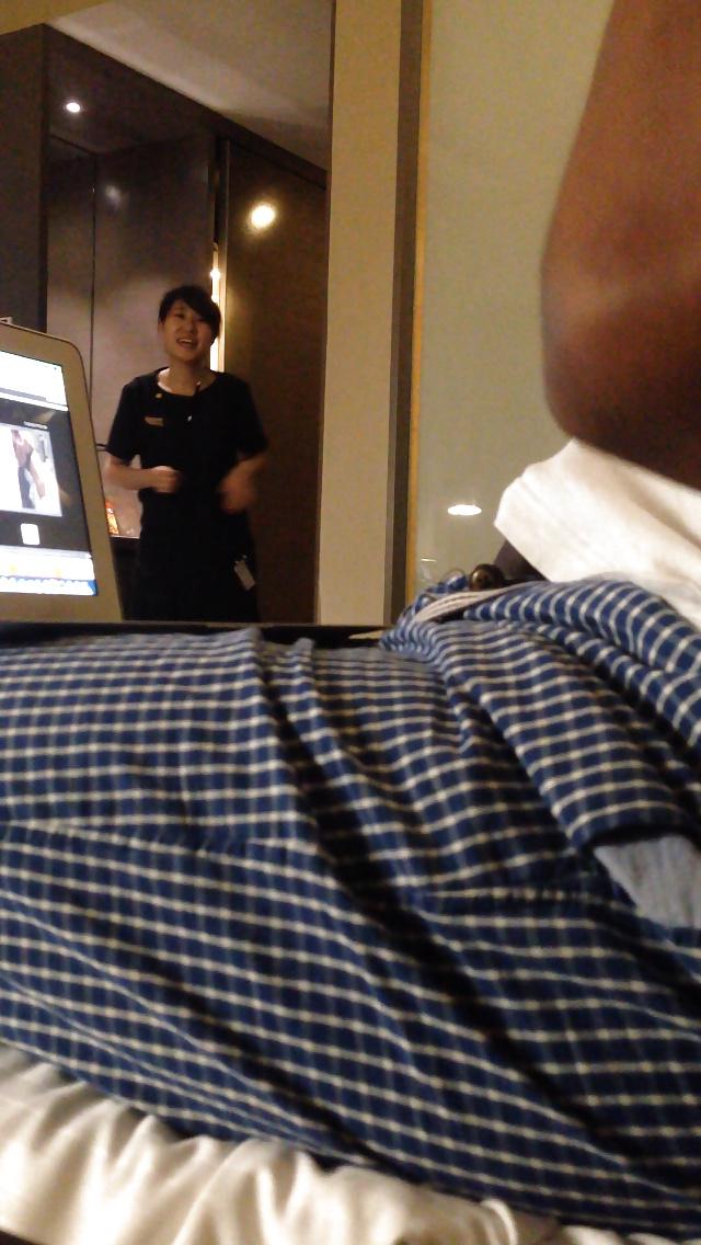 23P Flash hotel maid