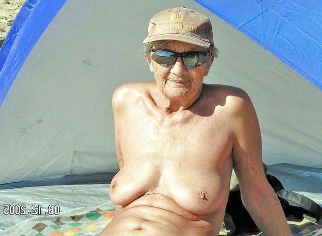 15P Random Flashing Grannys