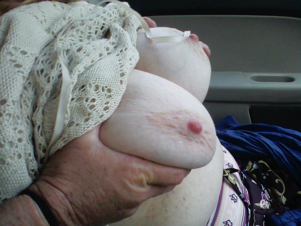 15P Random Flashing Grannys