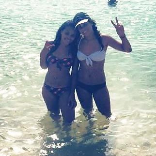 25P Beach and Bikini