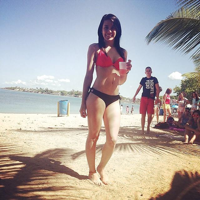 25P Beach and Bikini