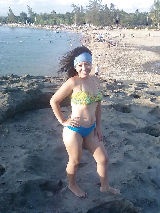 25P Beach and Bikini