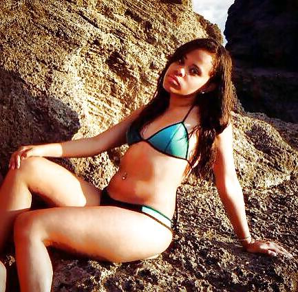 25P Beach and Bikini