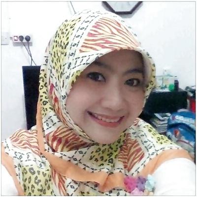 6P Hijab milf from bandung indonesia