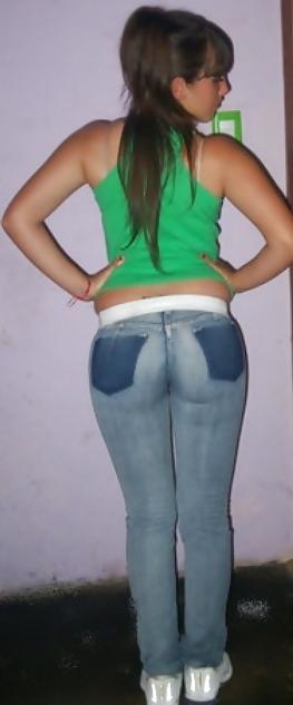 25P Girls in tight pants 22