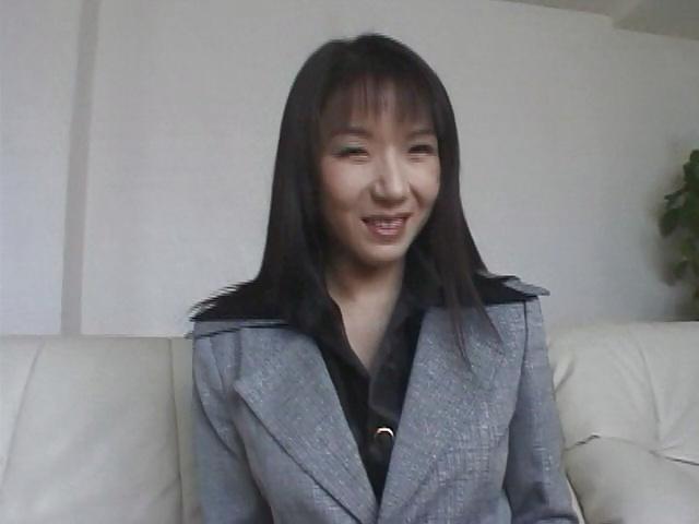20P Japanese Mature Woman 110