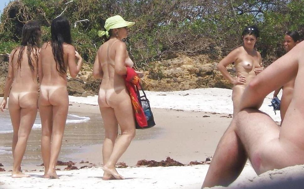 25P Beach Bums