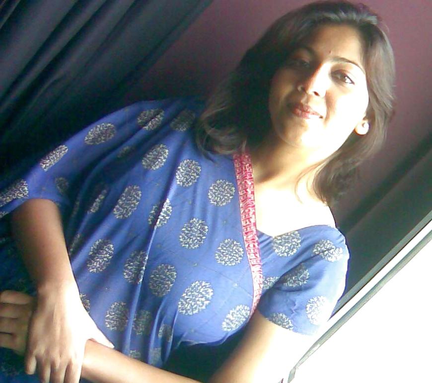 25P Beautiful Woman
