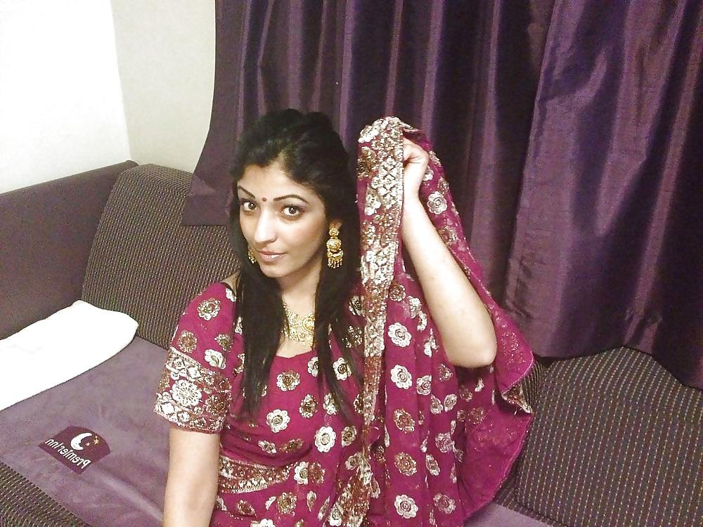 12P UK Indian Nympho Premier Inn