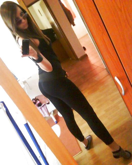 25P Macedonian girls in yoga pants