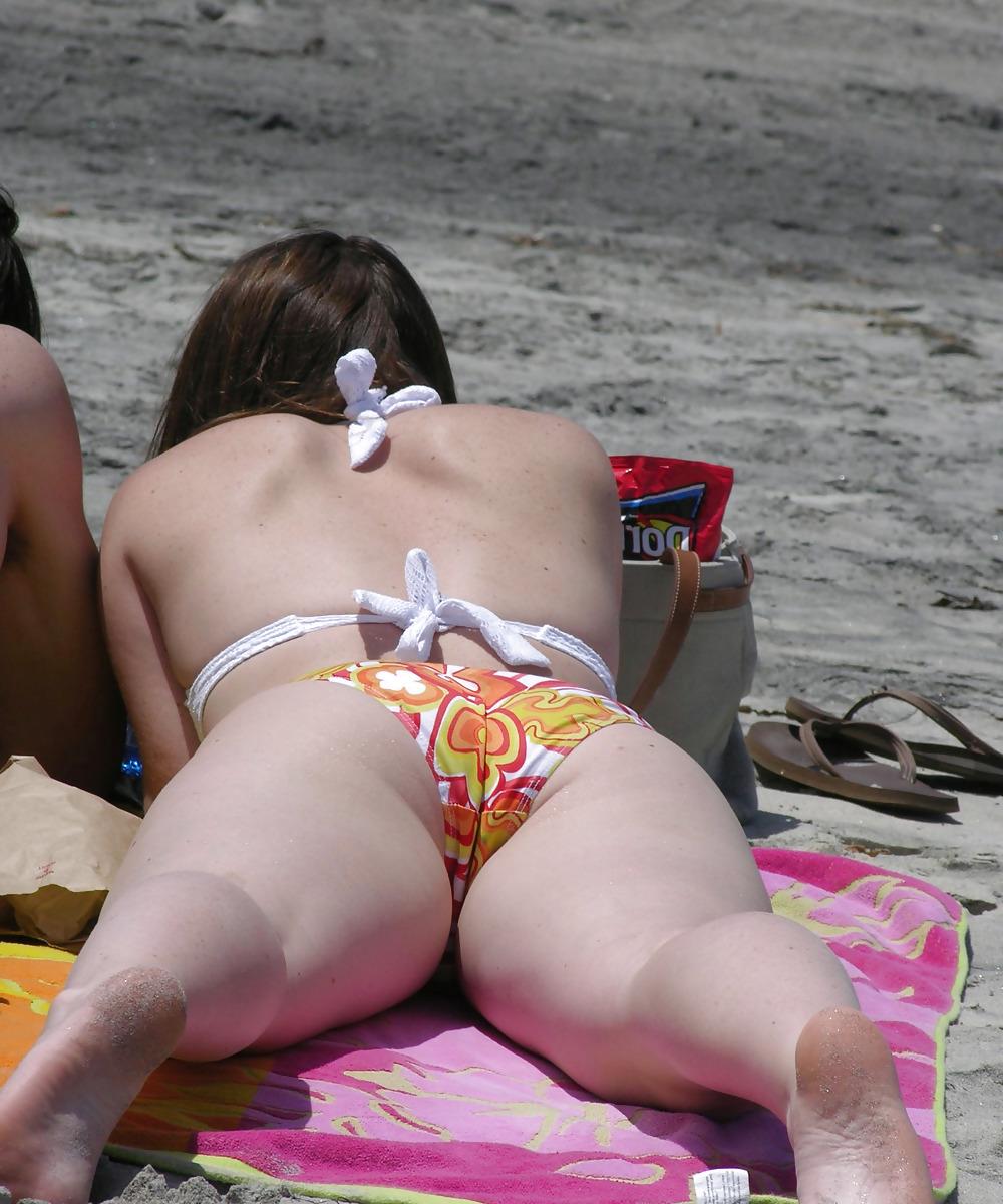 25P On the beach 3