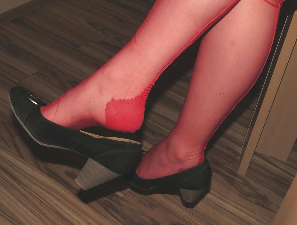 25P Red RHT Nylons and Heels