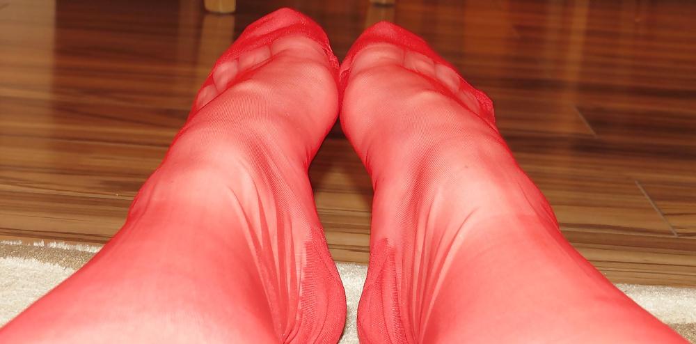 25P Red RHT Nylons and Heels