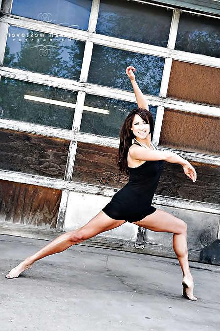 24P Fitness Legs Mature and Asian Etc.