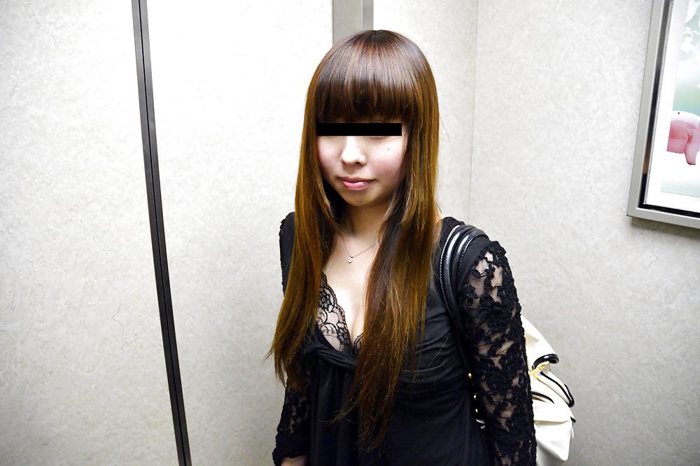 14P Japanese college girl fucked