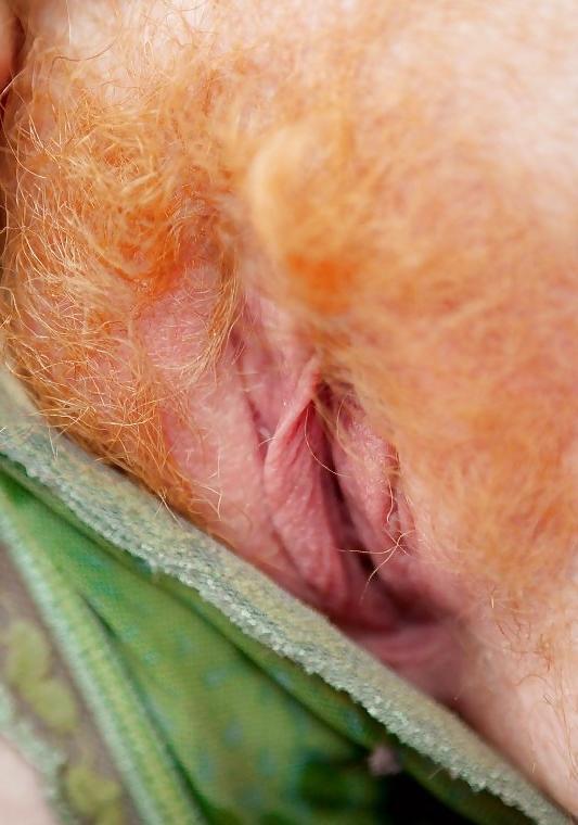 22P Moshe Loves Hairy Pussy 3
