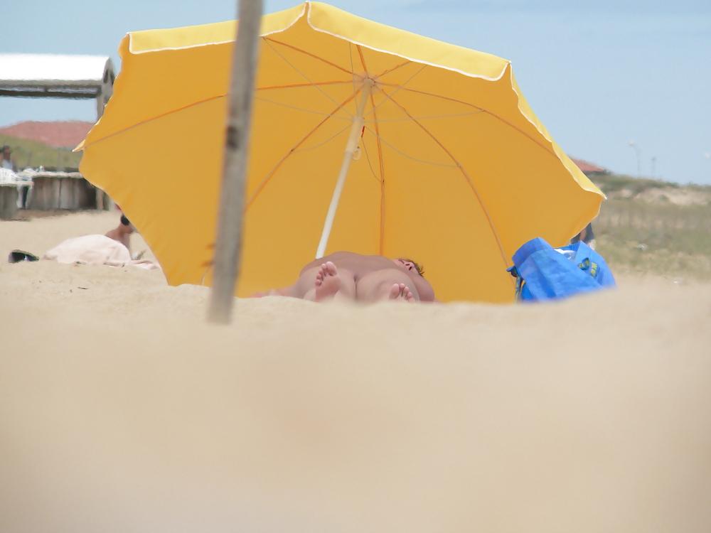 10P Nude beach