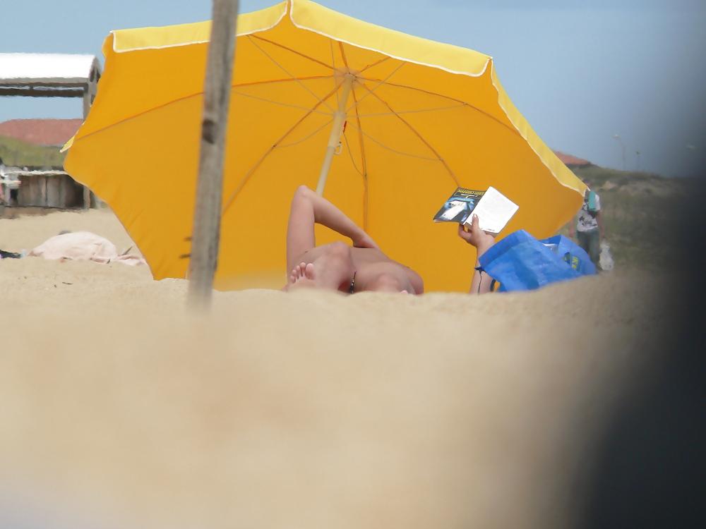 10P Nude beach