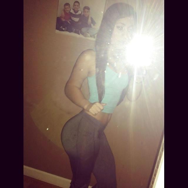 9P Bubblebutts in tight pants 