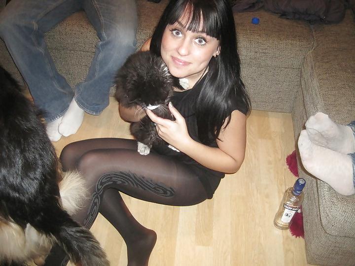 25P Nylon upskirt 5