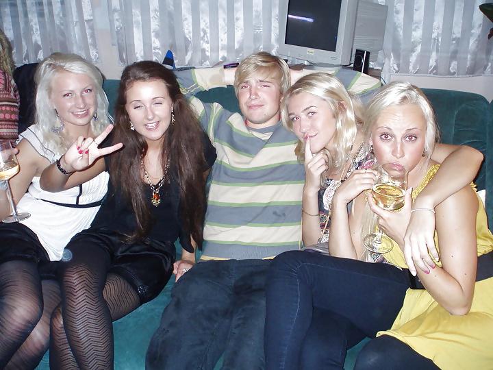 25P Nylon upskirt 5