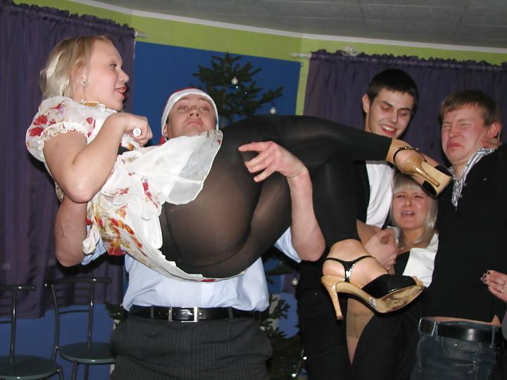 25P Nylon upskirt 5