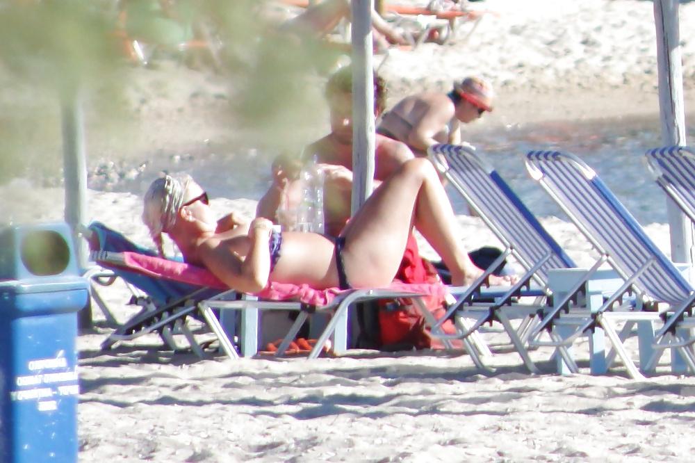 25P Topless and bikini beach in Paros4
