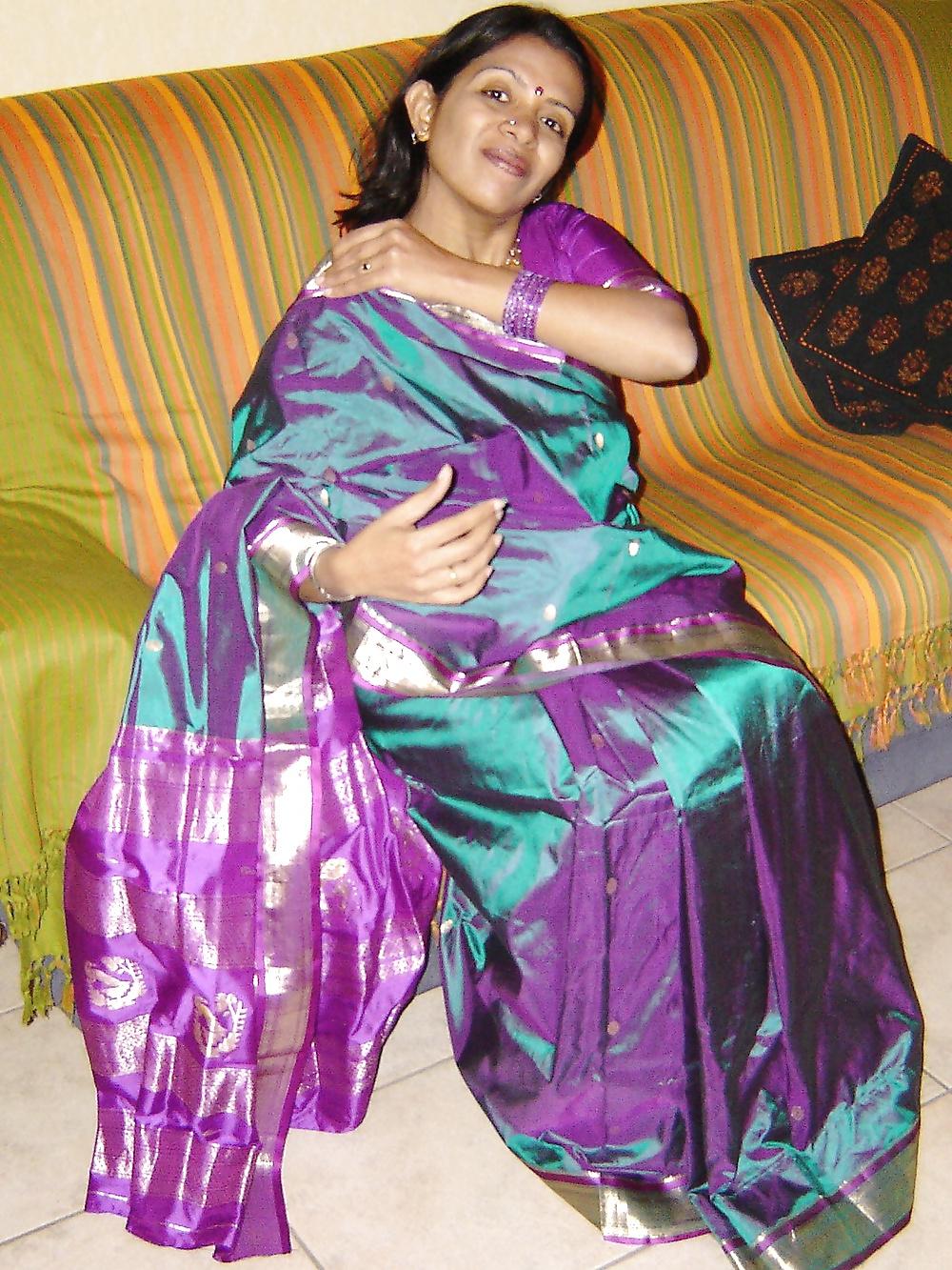 25P Desi Indian Milf Loves Teasing Me With a Silk Saree