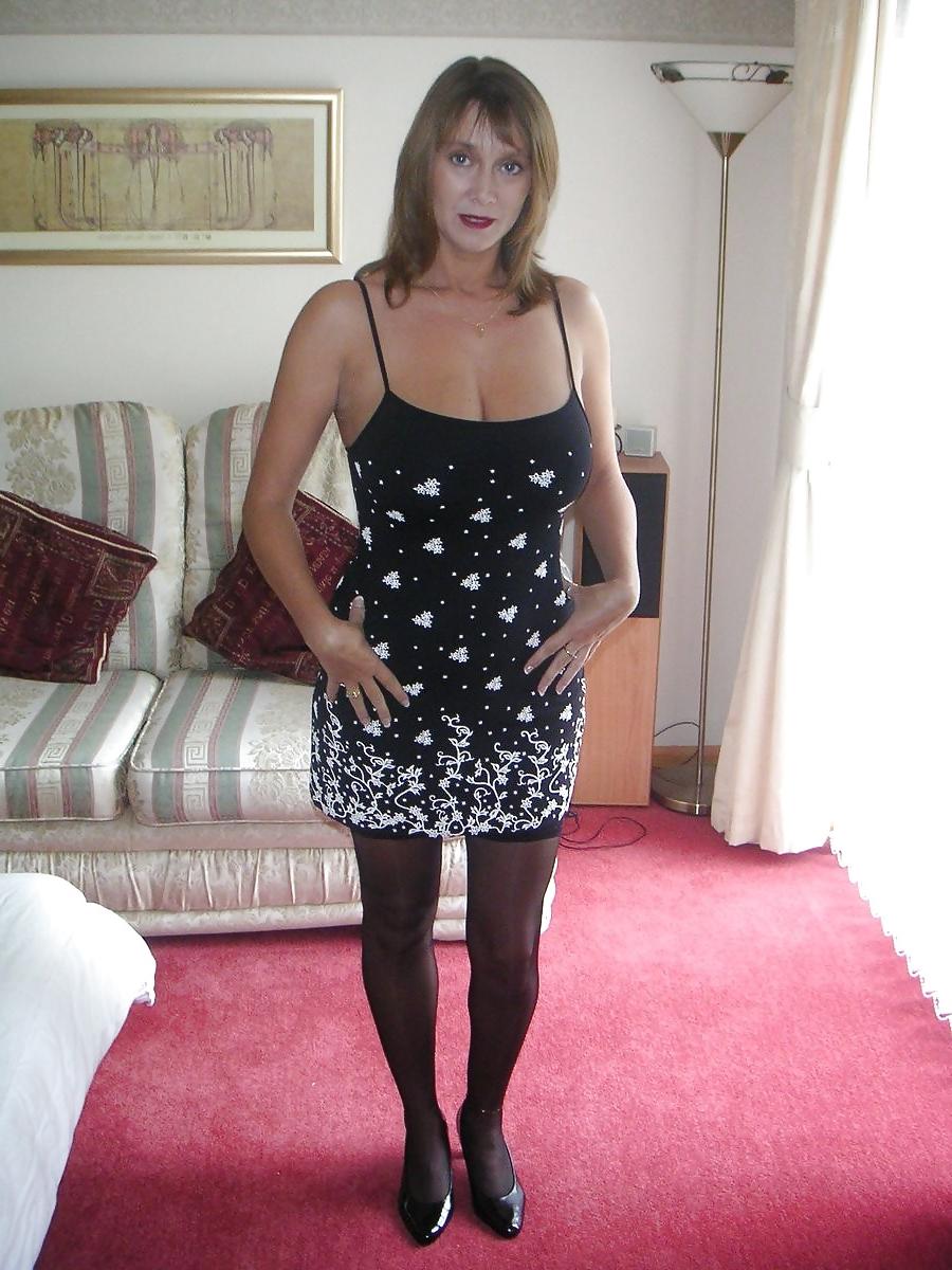 25P Milf and matures in stockings,Very sexy!
