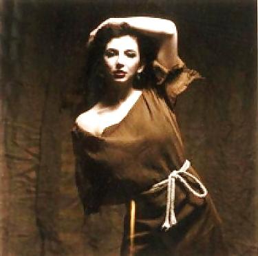 25P Kate Bush - Goddess 5