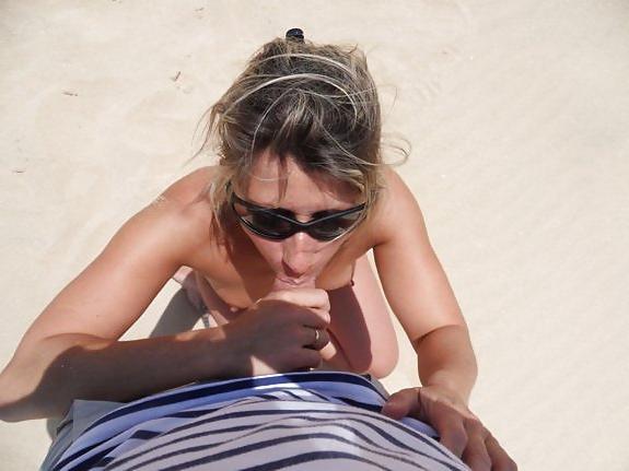 25P Milf On Beach