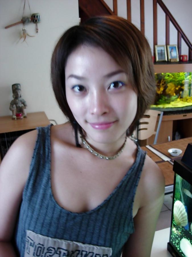 25P Married Woman Selfie 007