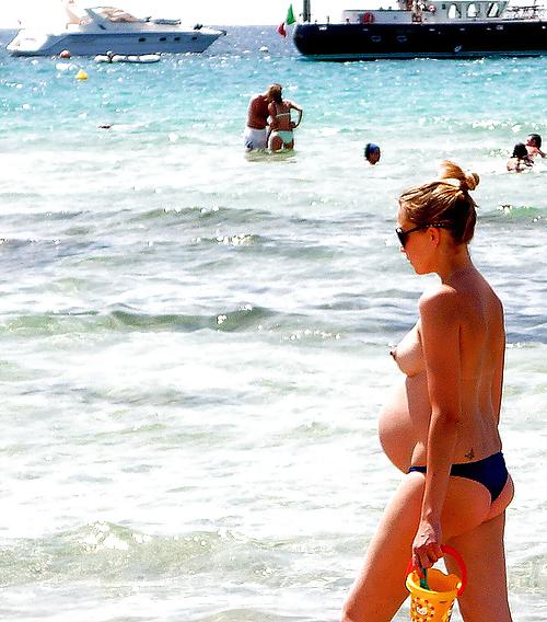 25P Beach Pregnant