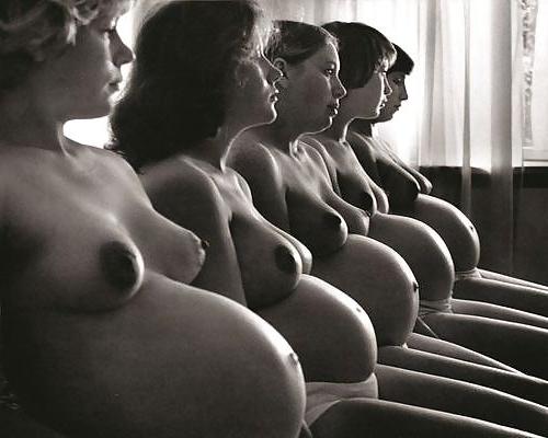 25P Beach Pregnant
