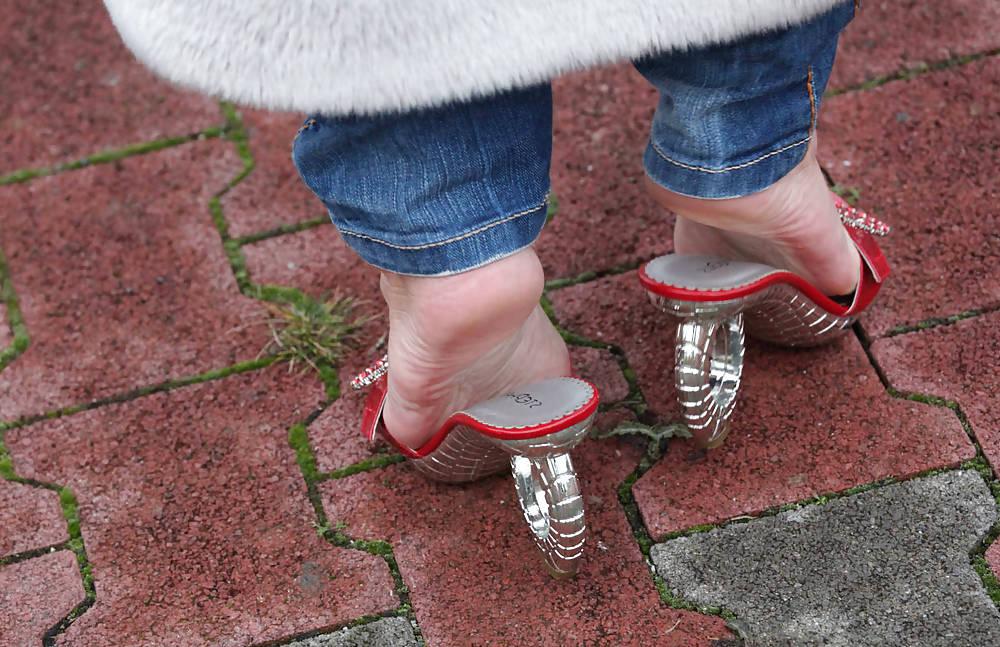 25P Feet no nylon 4 (by tm)