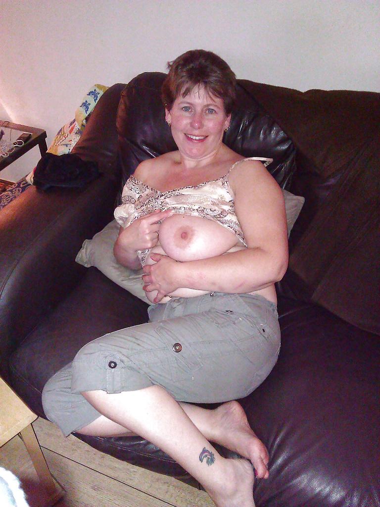 25P Big Titted Scottish  Wife  Barbara Campbell Exposed