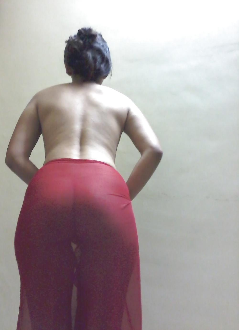 10P Sexy Indian woman to jerk off